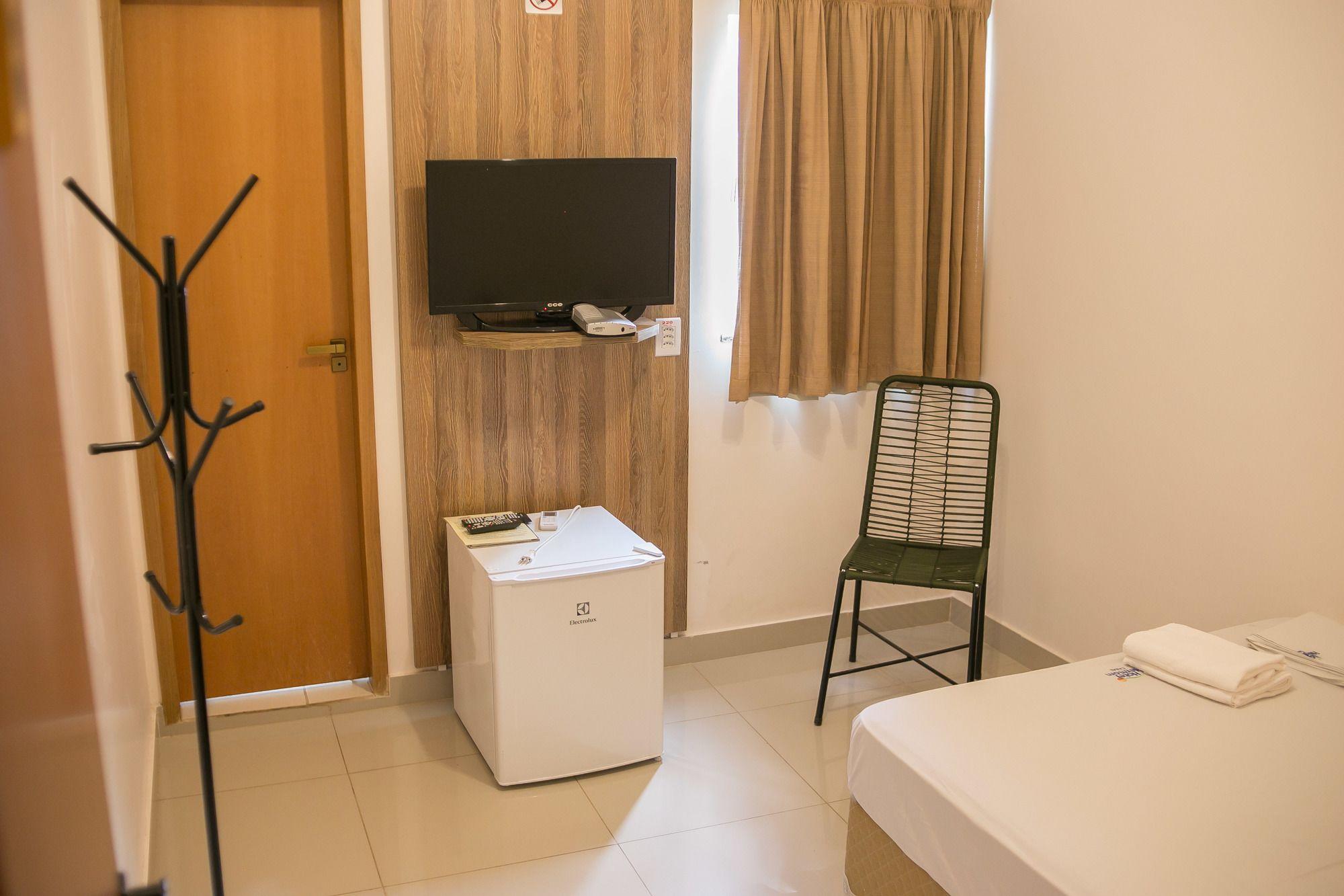 M & A Hotel Goiânia Exterior photo